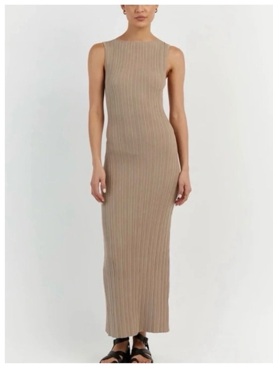 DISSH Dresses & Skirts - DISSH Sleeveless Ribbed Maxi Dress in Cream Size Small